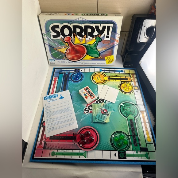 Hasbro Sorry! Board Game - Complete - Picture 6 of 15